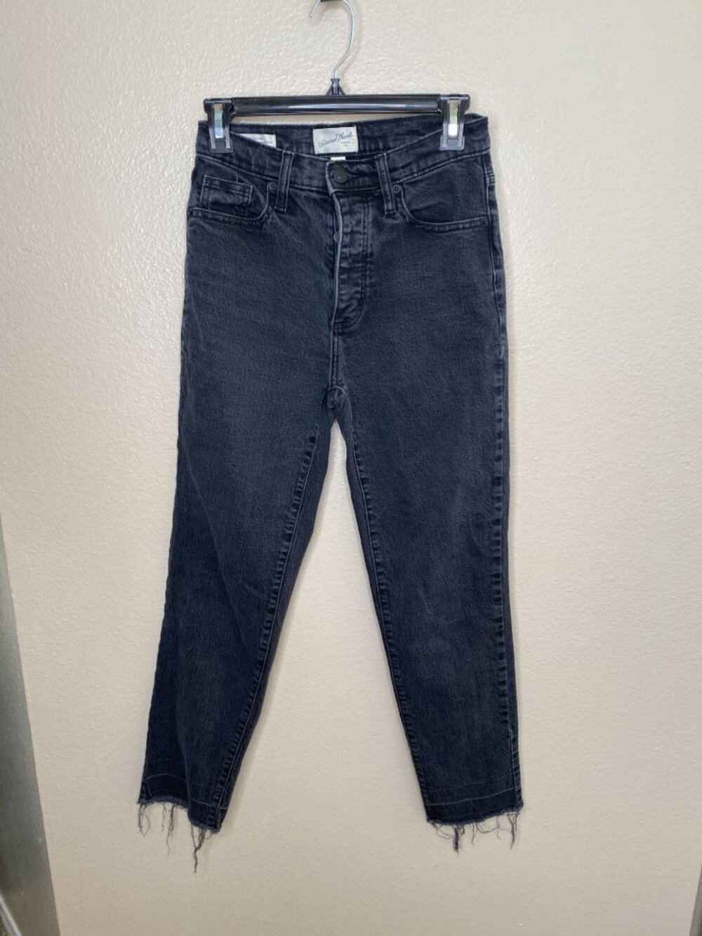 Universal Thread Womens Black High Rise 90s Slim Black Denim Jeans  2R Cotton